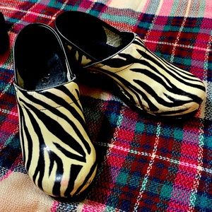 Limited edition danskos!!!!